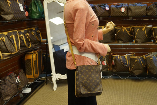 Musette Salsa Long Monogram – Keeks Designer Handbags