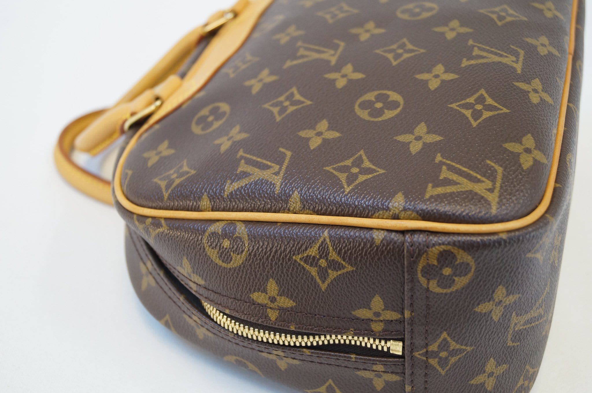 LOUIS VUITTON Monogram Trouville Handbag