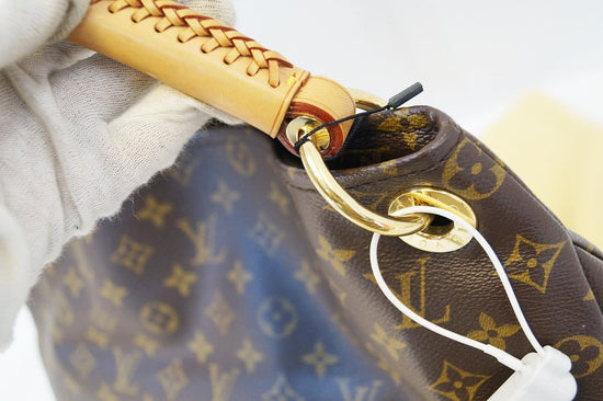 LOUIS VUITTON Artsy MM Monogram Canvas Tote Handbag