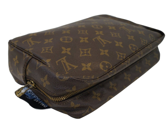 Auth Louis Vuitton Monogram Trousse Toilette 28 Cosmetic Pouch