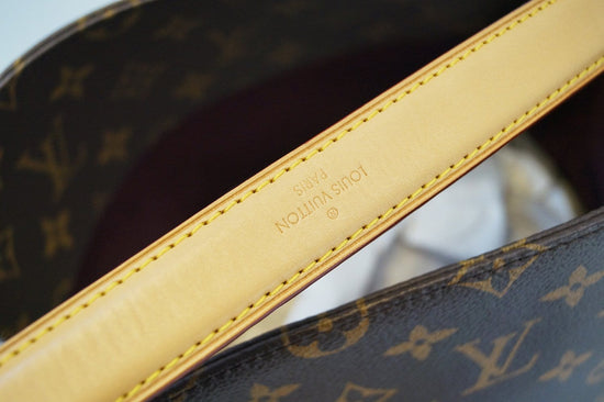 Louis Vuitton melie hobo – Lady Clara's Collection