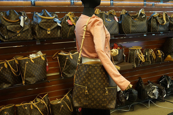 Louis Vuitton Monogram Canvas Melie Bag Louis Vuitton