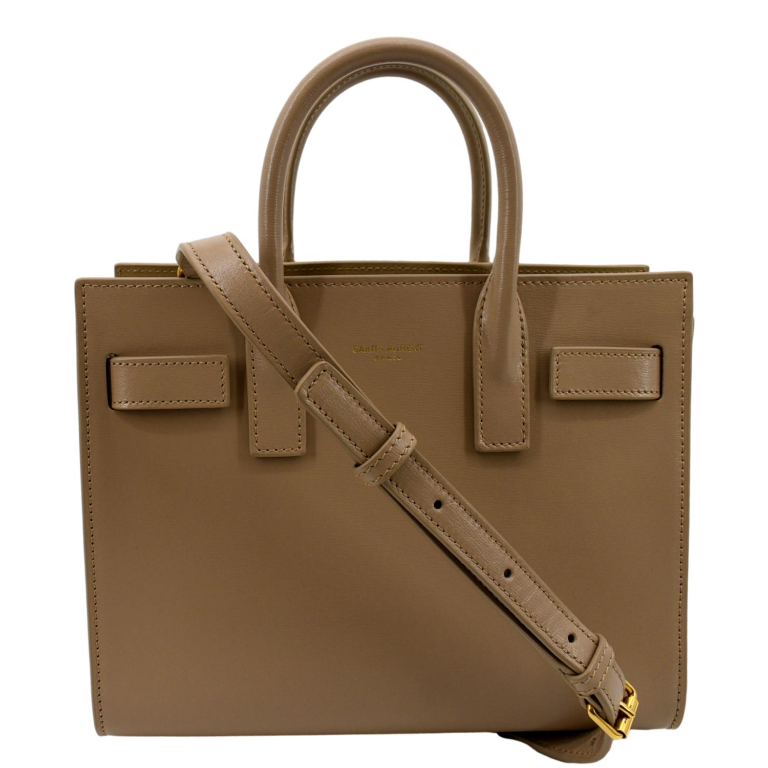 sac de jour nano in smooth leather