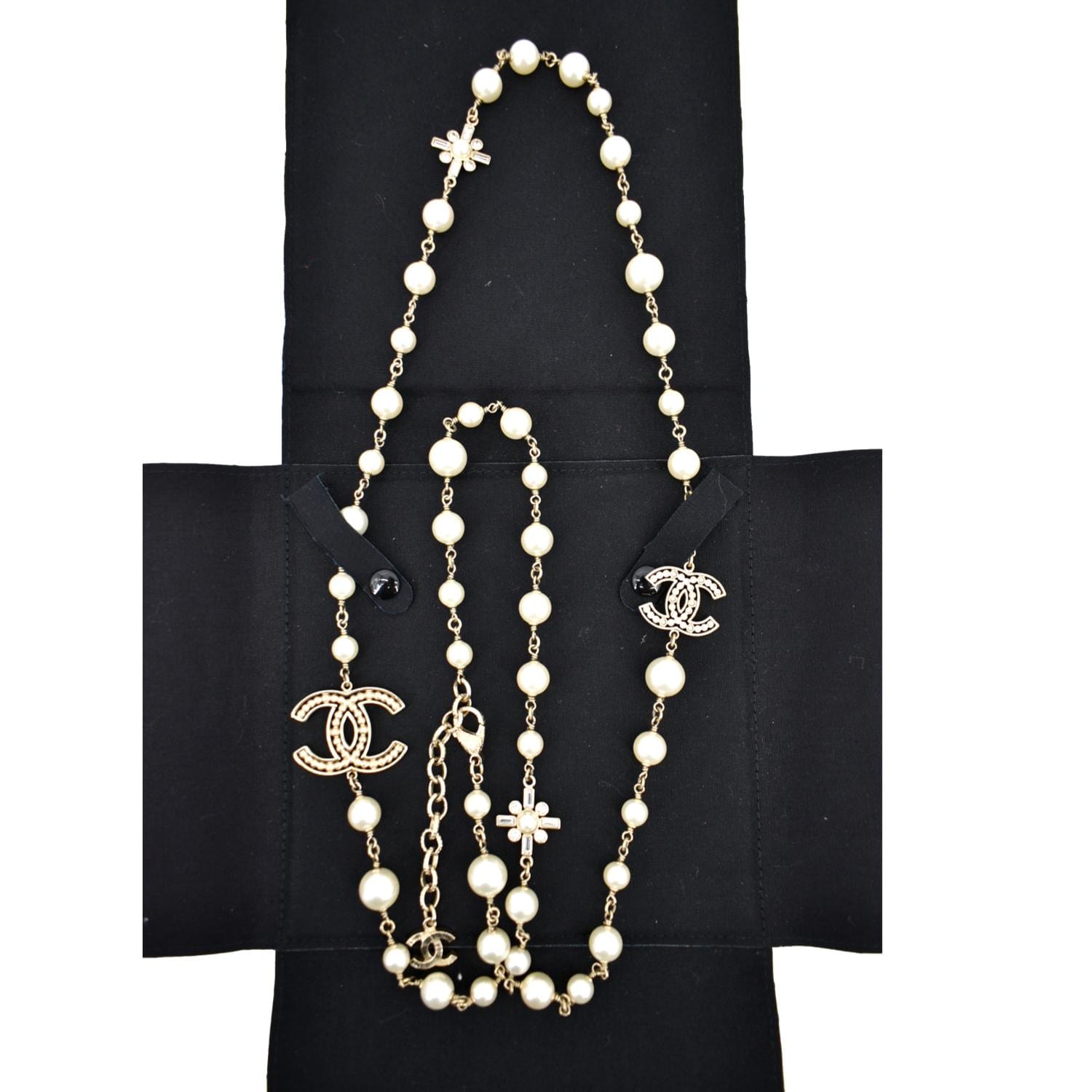 chanel necklace pearl long