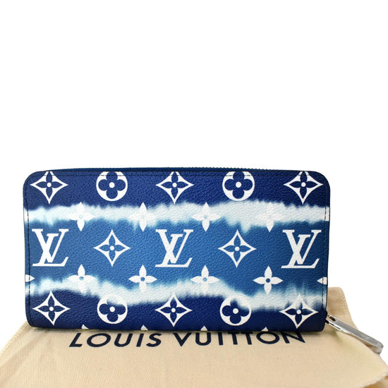Louis Vuitton Blue Escale Giant Monogram Zippy Wallet – Consign of the  Times ™