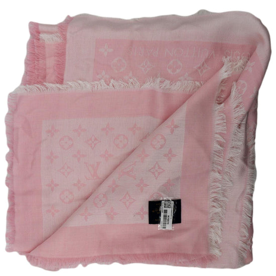 Louis Vuitton Monogram denim shawl Pink Silk ref.186456 - Joli Closet