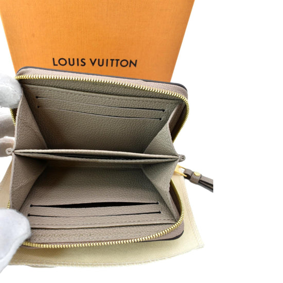 Louis Vuitton Cerise Monogram Empreinte Leather Zippy Wallet - Louis Vuitton  Borsa tote Deauville in pelle e tela Pre-owned Verde -  GottliebpaludanShops's Closet