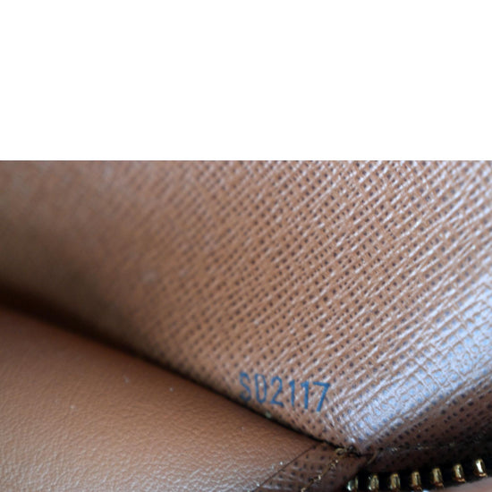 Louis Vuitton 2006 LV Monogram Zippy Organizer Wallet - Brown Wallets,  Accessories - LOU776566