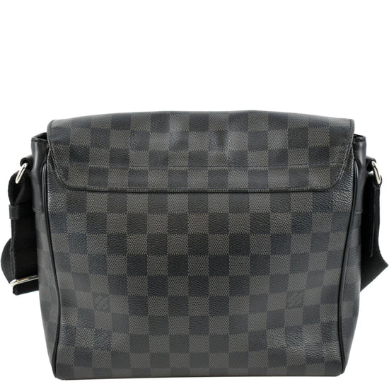 Louis Vuitton District Damier Graphite PM Black - US