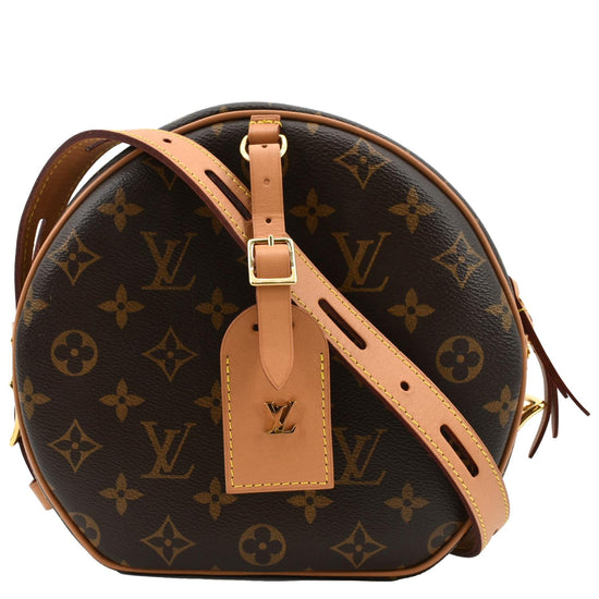 Louis Vuitton Monogram Canvas Boite Chapeau Souple MM Shoulder Bag (SH –  LuxeDH