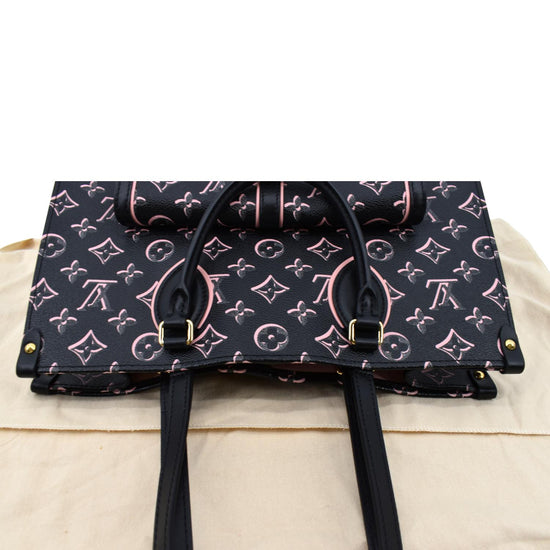 LOUIS VUITTON Monogram Fall for You LV Neo Onthego MM Black 1171815