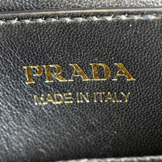 Prada Black Saffiano Cuir Leather Medium Double Handle Tote For Sale at  1stDibs