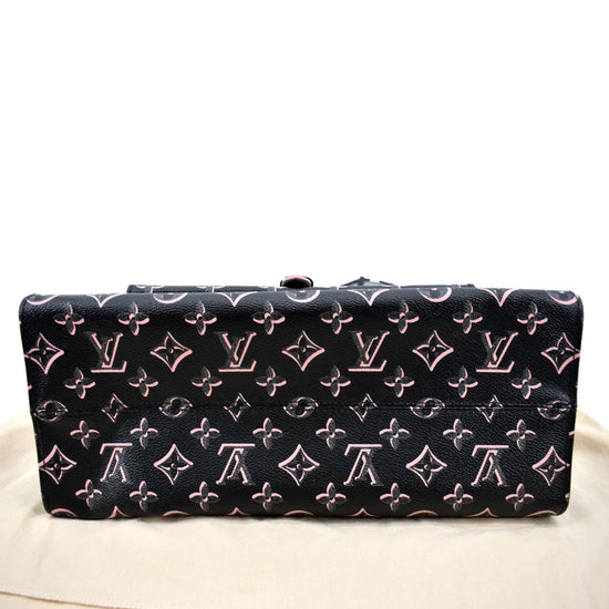Louis Vuitton Fall For You Black Monogram OnTheGo MM