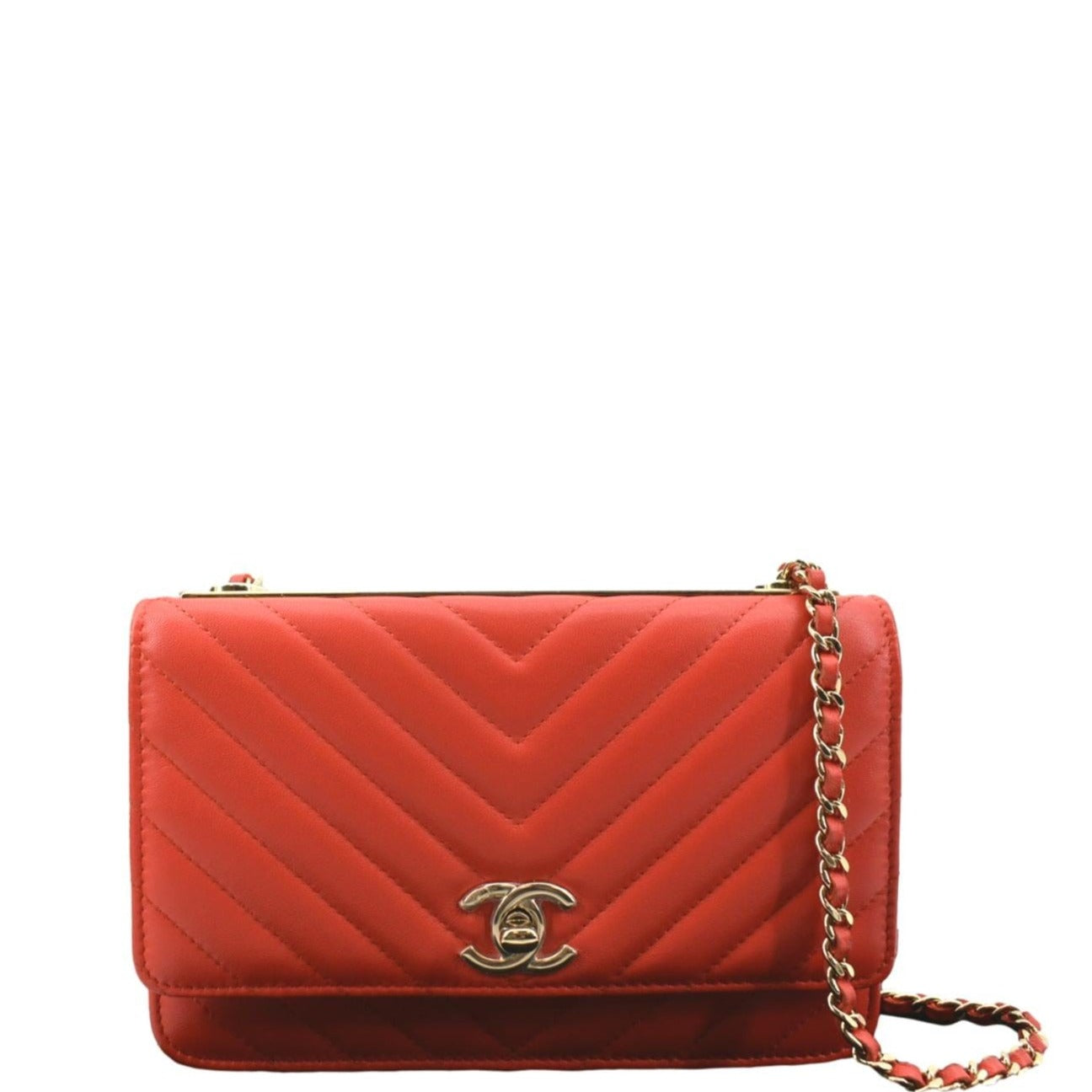 Trendy cc wallet on chain leather crossbody bag Chanel Red in Leather -  32465296