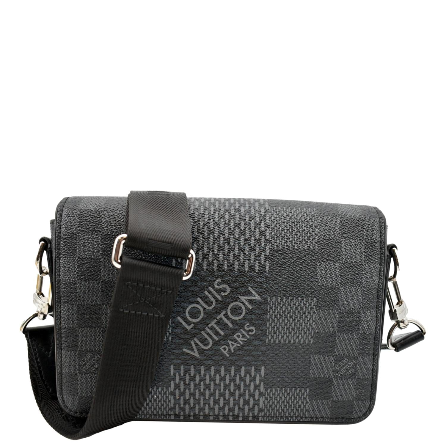 LOUIS VUITTON Studio Damier Graphite Messenger Bag Black