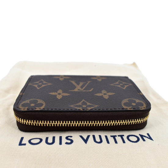 Louis Vuitton Brown, Pattern Print LV Monogram Coated Canvas Zippy Coin Purse