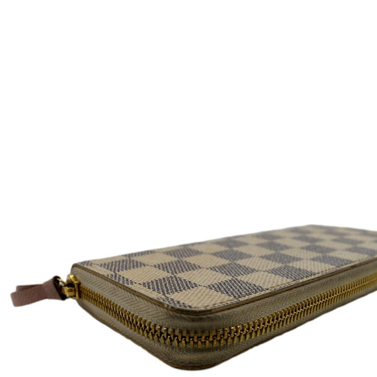 Louis Vuitton Damier Azur Studded Clemence Wallet (SHF-19050) – LuxeDH