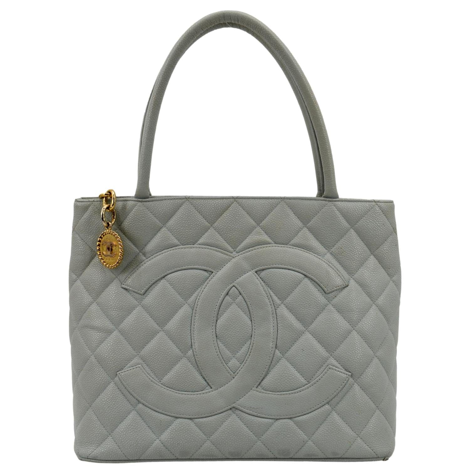 Chanel White Caviar Medallion Tote Bag Leather ref.913465 - Joli