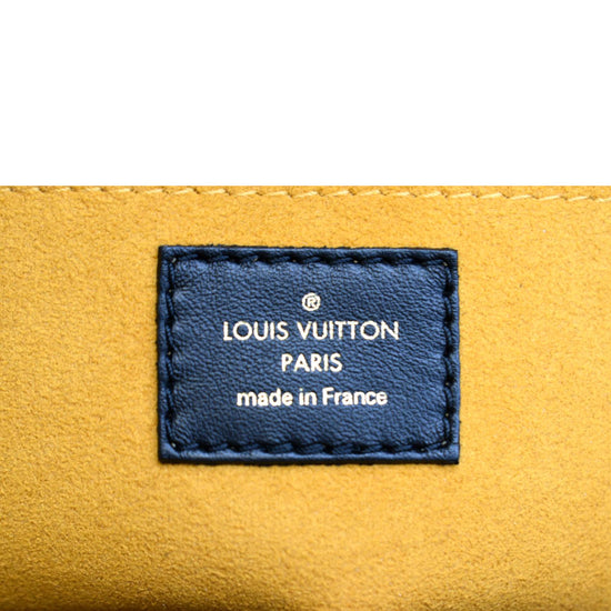 Louis Vuitton® On My Side MM Caramel. Size  Louis vuitton accessories,  Women handbags, Leather