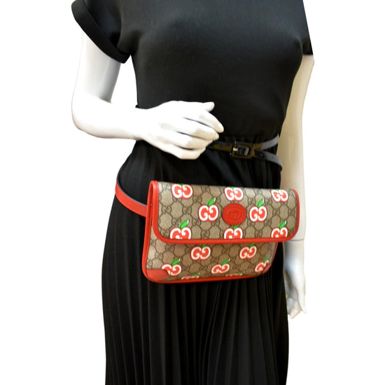 New Gucci Supreme Canvas GG Apple Print Belt Bag 625233 