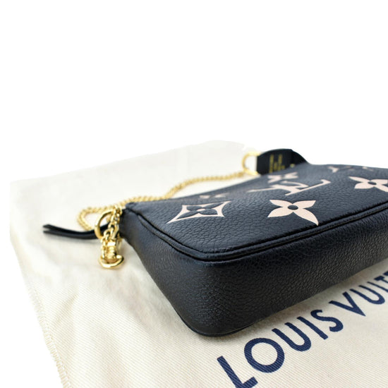 Louis Vuitton Mini Pochette Accessories BiColor Noir - LVLENKA Luxury  Consignment