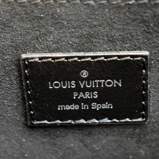LOUIS VUITTON Giant Dauphine MM Monogram Reverse Canvas Shoulder Bag B