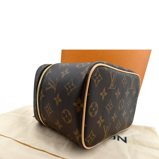 Shop Louis Vuitton Nice mini toiletry pouch (M44495) by SolidConnection