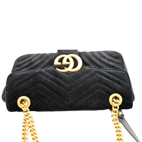 Gg marmont flap velvet crossbody bag Gucci Black in Velvet - 21100446