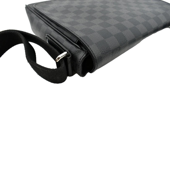 Louis Vuitton PM District Messenger Bag Damier Graphite – Addicted to  Handbags