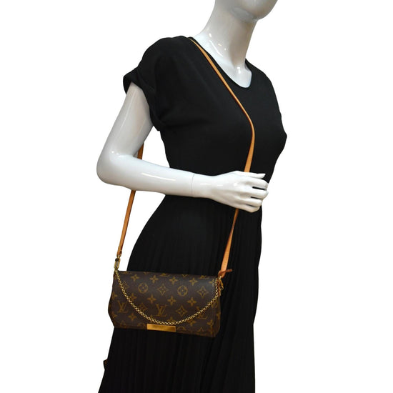 Louis Vuitton Favorite PM Brown Monogram Canvas Cross Body Bag at