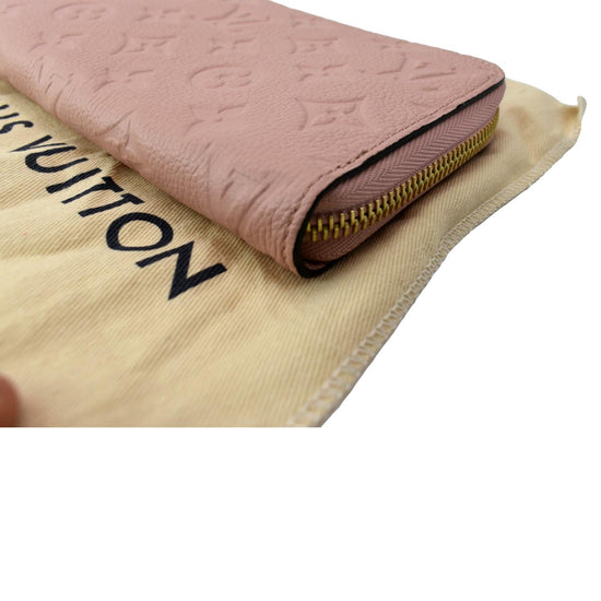 LOUIS VUITTON Empreinte Monogram Giant Zippy Wallet Rose Trianon Creme  1279563