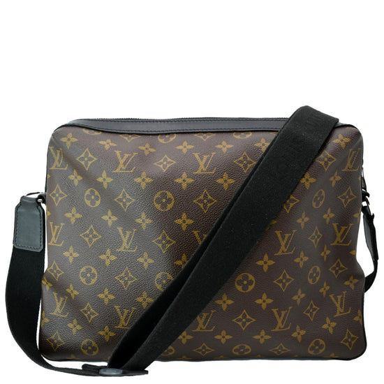 Louis Vuitton Monogram Macassar Torres GM - Brown Messenger Bags, Bags -  LOU751102