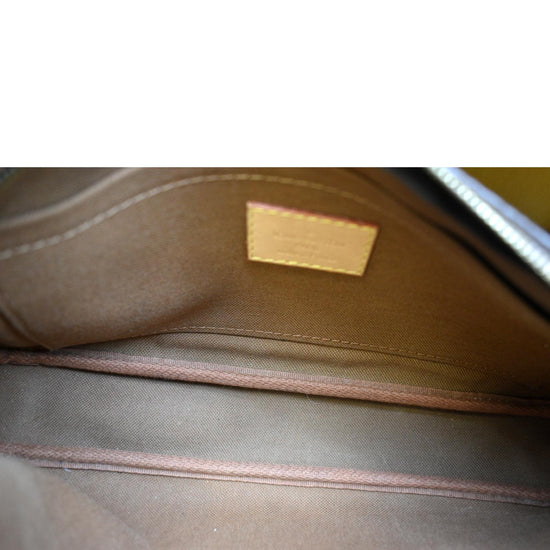 Louis Vuitton Fatigue Green Monogram Canvas Multi Pochette Accessoires -  ShopStyle Shoulder Bags
