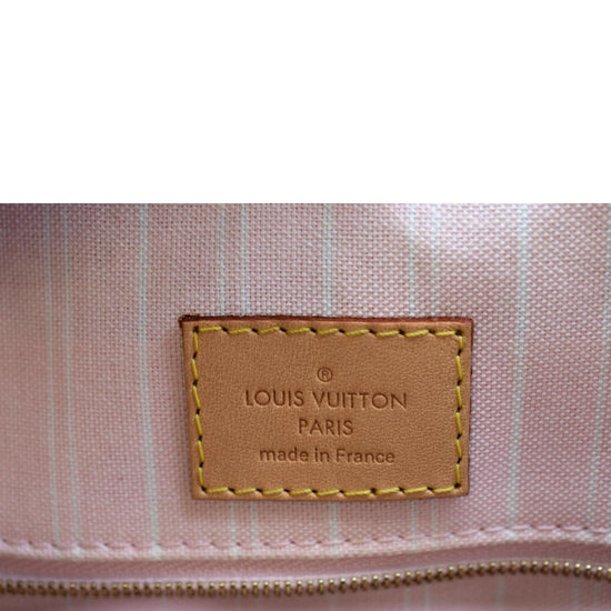 LOUIS VUITTON Pool Onthego GM Monogram Shoulder Bag Pink - 10% OFF