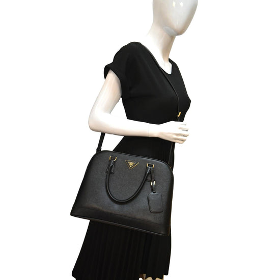 Lux Promenade Camme Medium Top Handle Bag in Saffiano Leather, Gold Ha
