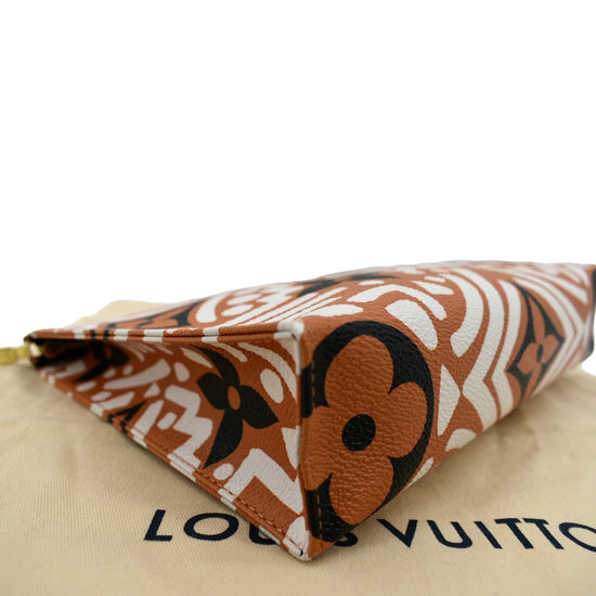 Louis Vuitton Cream/Caramel Monogram Canvas Crafty Poche Toilette 26  Cosmetic Pouch - Yoogi's Closet