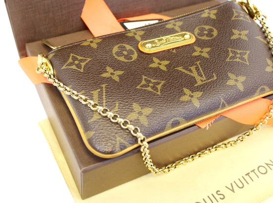 Louis Vuitton Milla MM Shoulder bag in Blue Leather