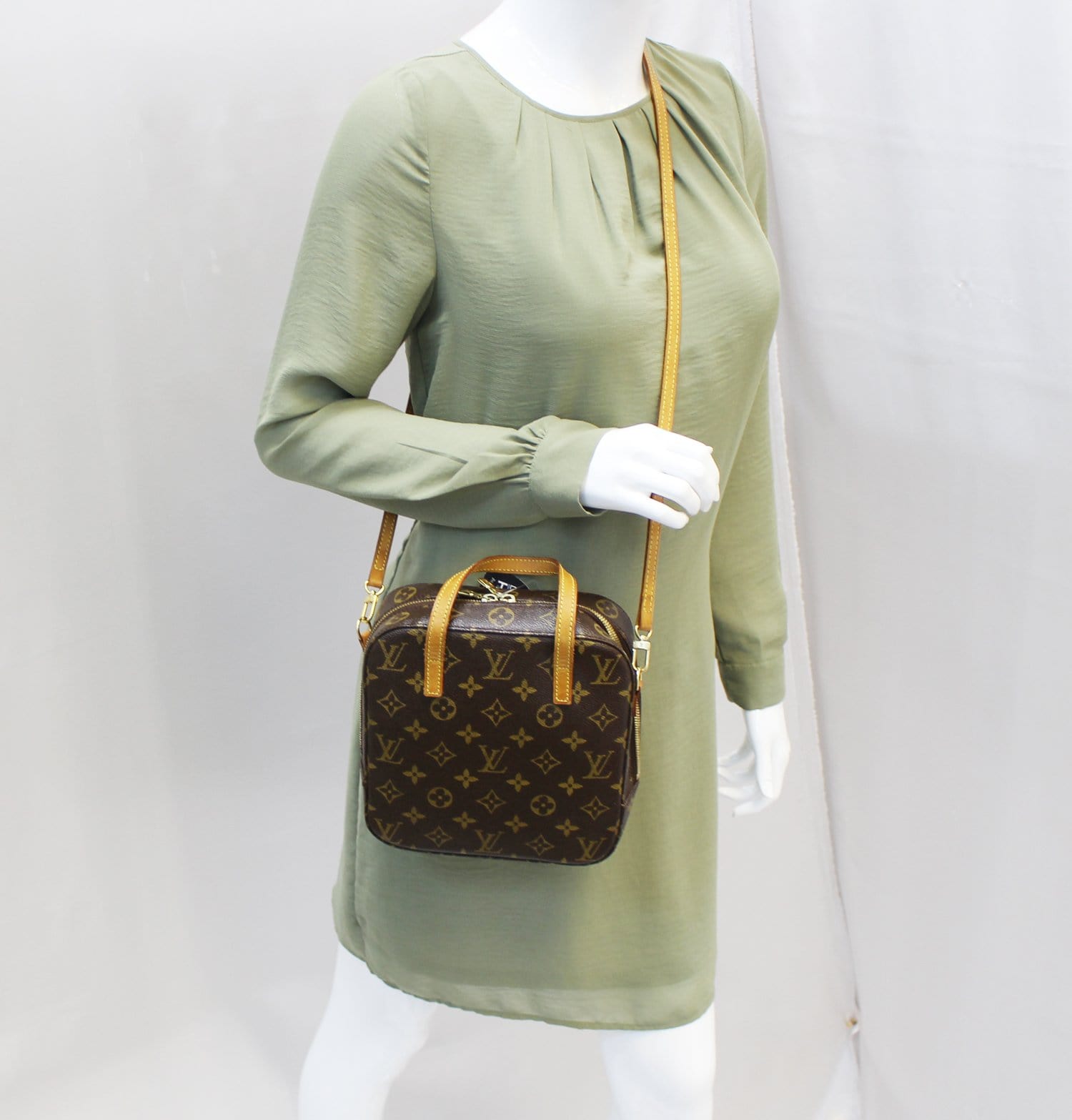 Louis Vuitton Spontini 2way Shoulder Handbag Monogram M47500 – AMORE  Vintage Tokyo