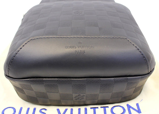 Authentic Louis Vuitton Blue Damier Infini Leather Avenue Backpack – Paris  Station Shop