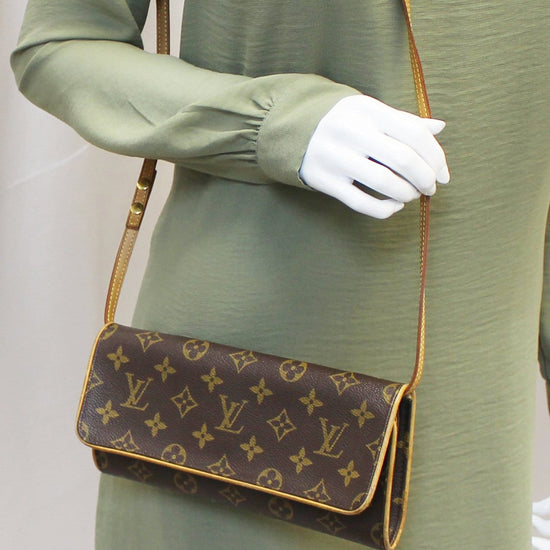 Louis Vuitton Monogram Pochette Twin GM Shoulder Bag - AWL1795 –  LuxuryPromise