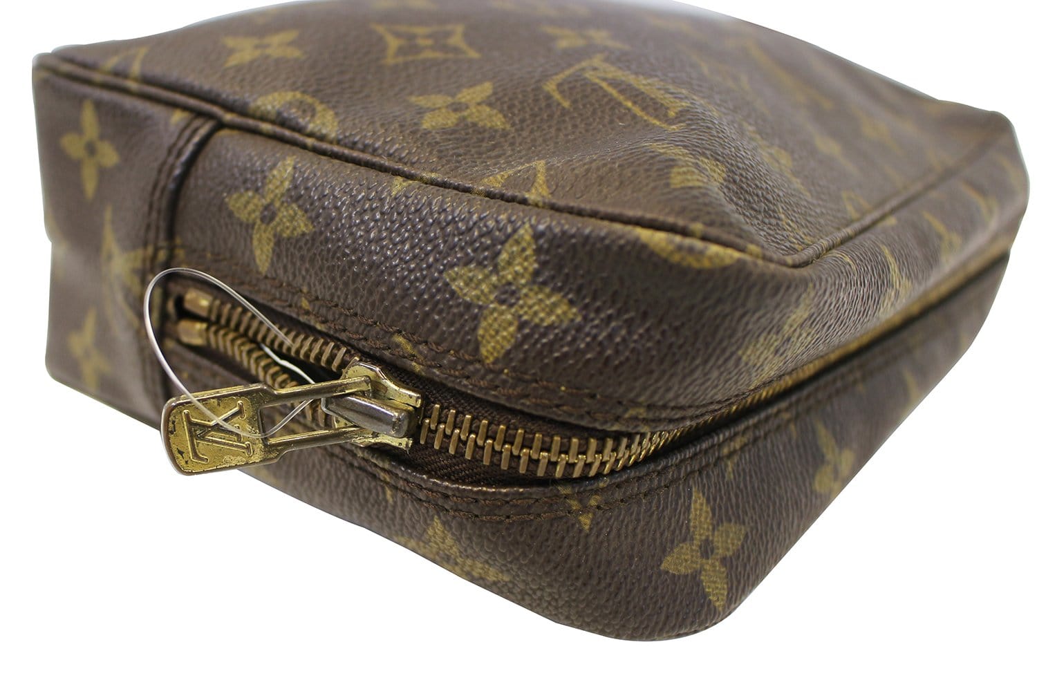 LOUIS VUITTON Monogram Trousse Toilette 23 Pouch