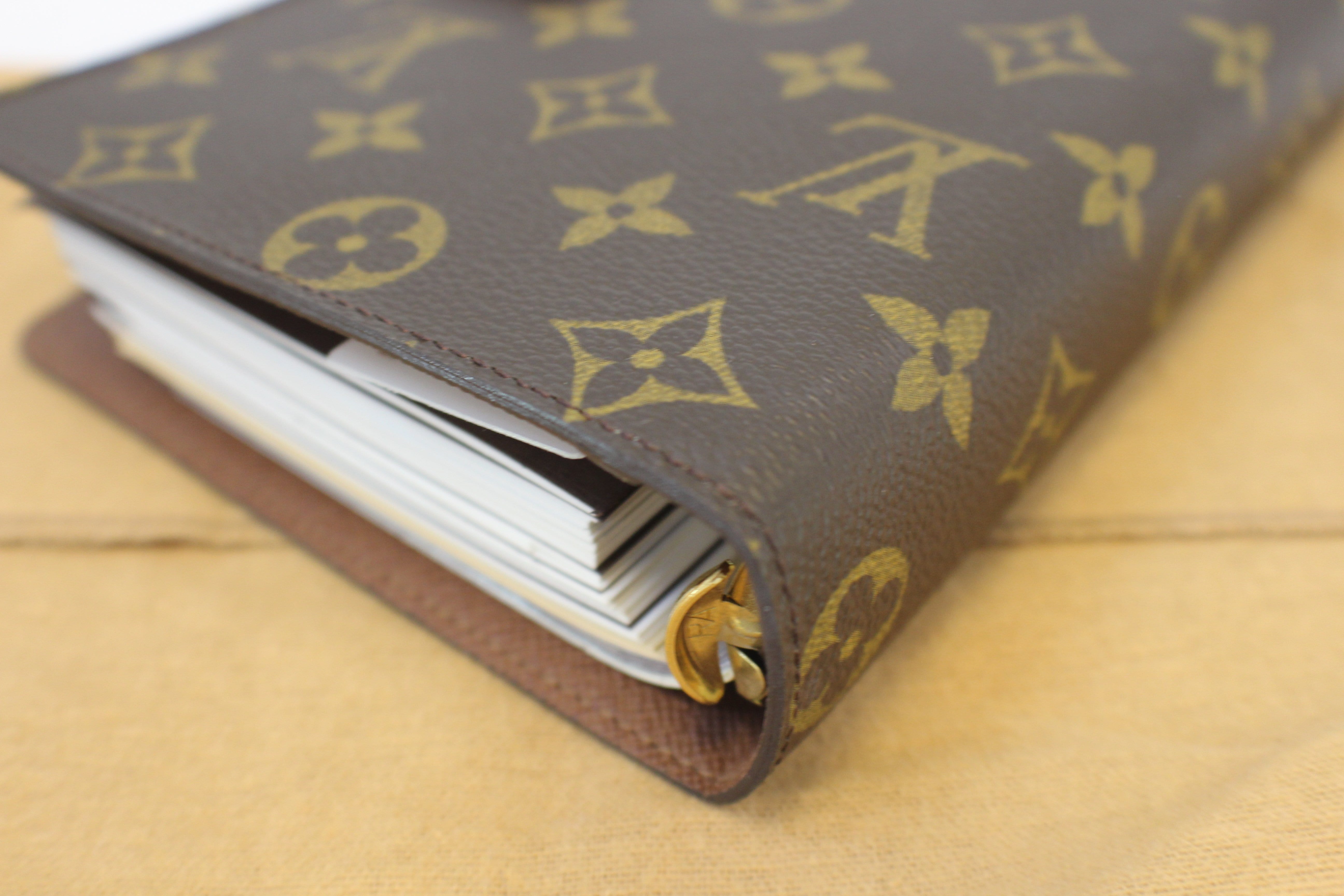 LOUIS VUITTON Monogram Canvas Agenda MM Day Planner Cover