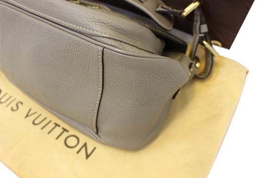 Louis Vuitton Suhali Le Favori Verone Wallet