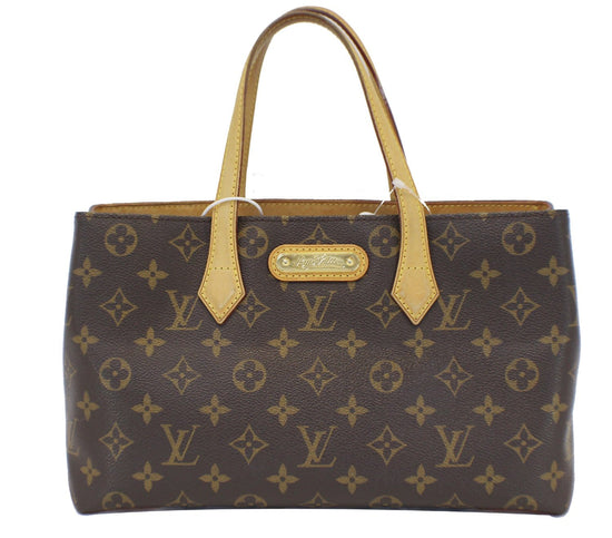 Modern Peach Louis Vuitton Ladies Leather Handbags, Size: 10x14 Inch