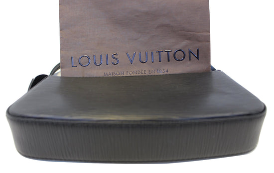 Louis Vuitton Pochette Accessoires, Epi Leather Noir Black, 5+ YEARS WEAR  & TEAR