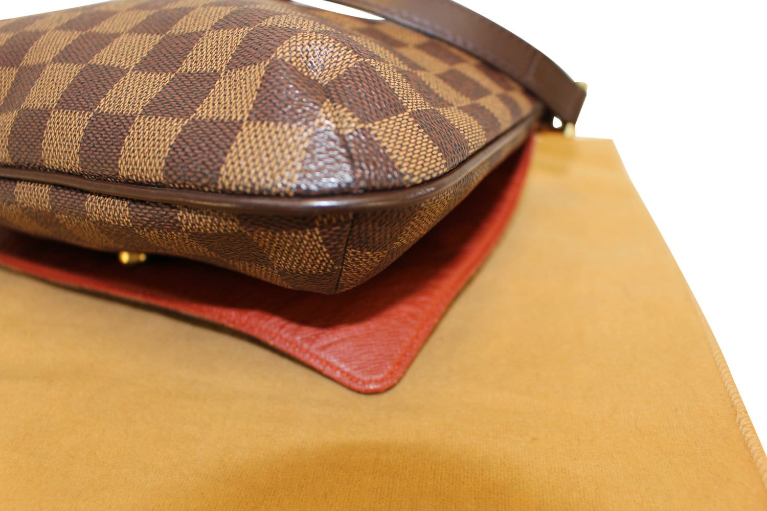 Authentic LOUIS VUITTON Damier Ebene Musette Tango Long Strap Crossbod