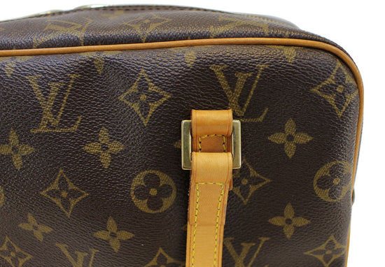 Louis Vuitton Monogram Canvas Cite MM Shoulder Bag (SHF-21163