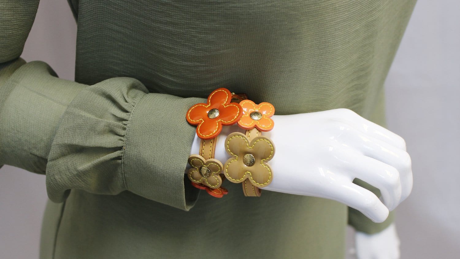 Louis Vuitton Double-Wrap Flower Bracelet