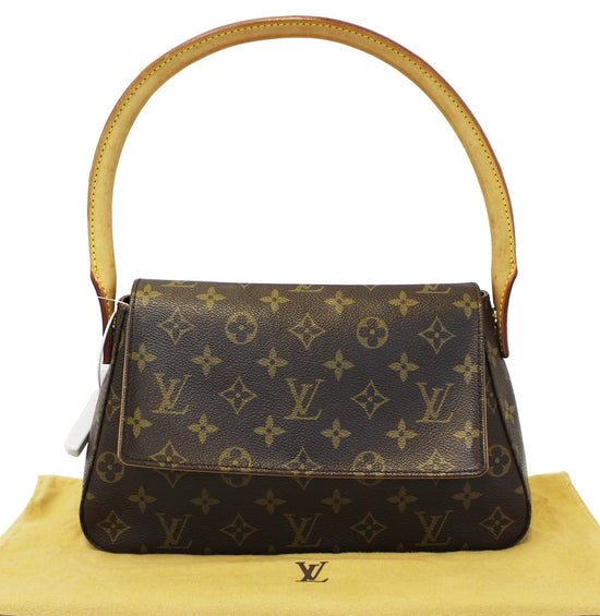 Louis Vuitton Mini Looping – The Vintage New Yorker