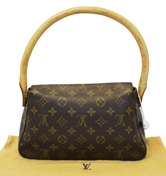 Louis Vuitton Looping Handbag 332008